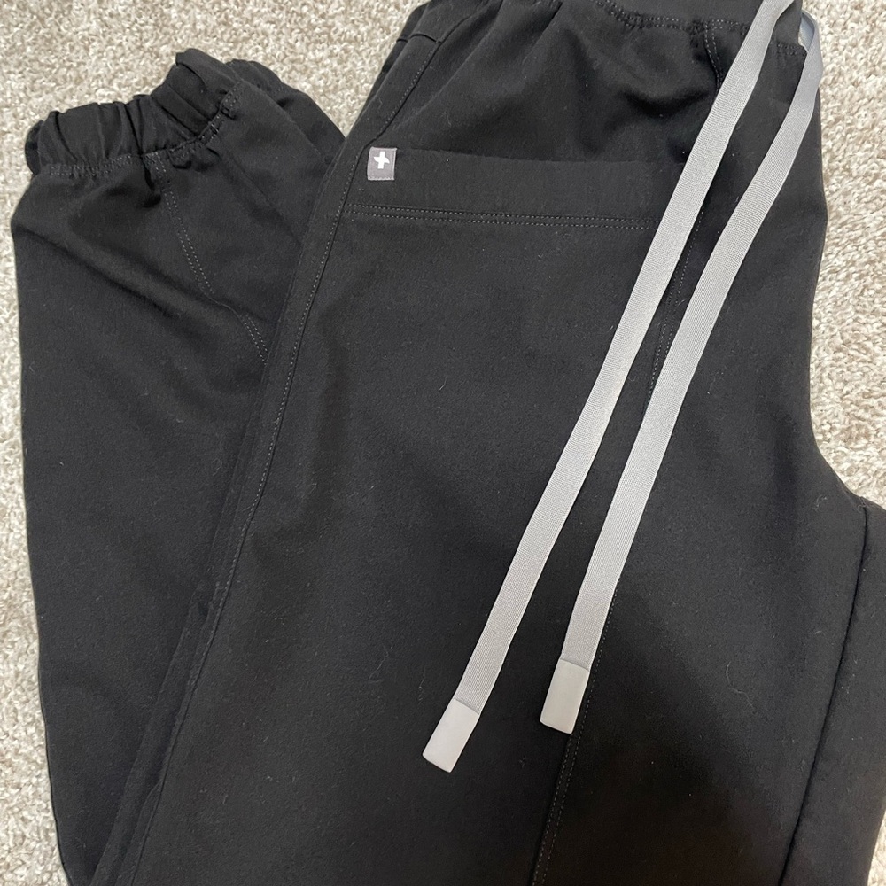 Figs High Waisted Balloon Jogger Scrub Pants